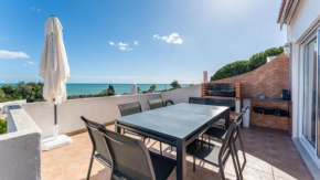 Ocean View 3 BDR House With Patio by LovelyStay